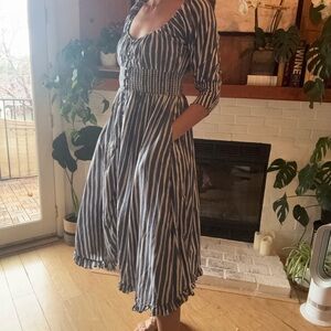 Anthropologie Long-Sleeve Sweetheart Midi Dress